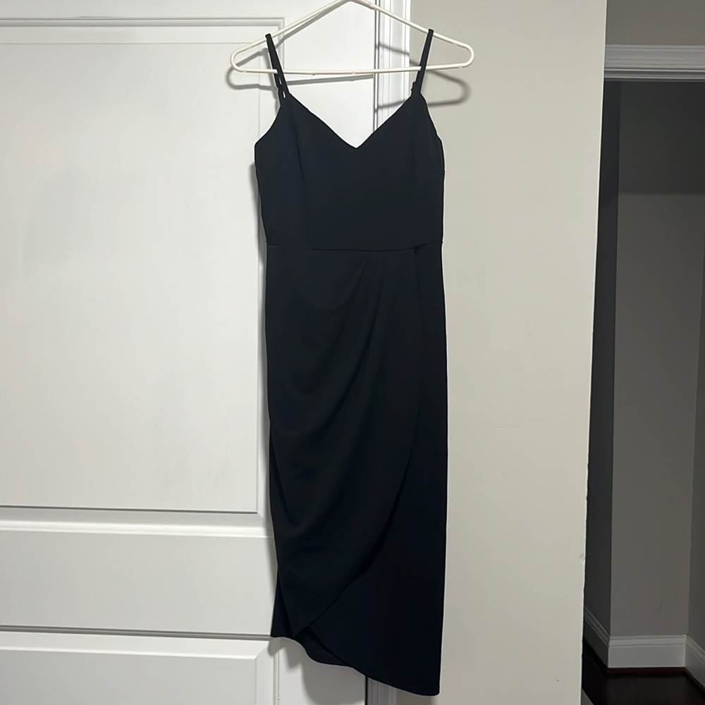 Francesca's Collections Black Spaghetti Strap Midi Dress